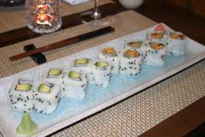 Yasai tempura roll & avocado roll